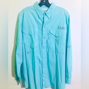 Columbia PFG button up. Never worn. Light weight breathable very nice